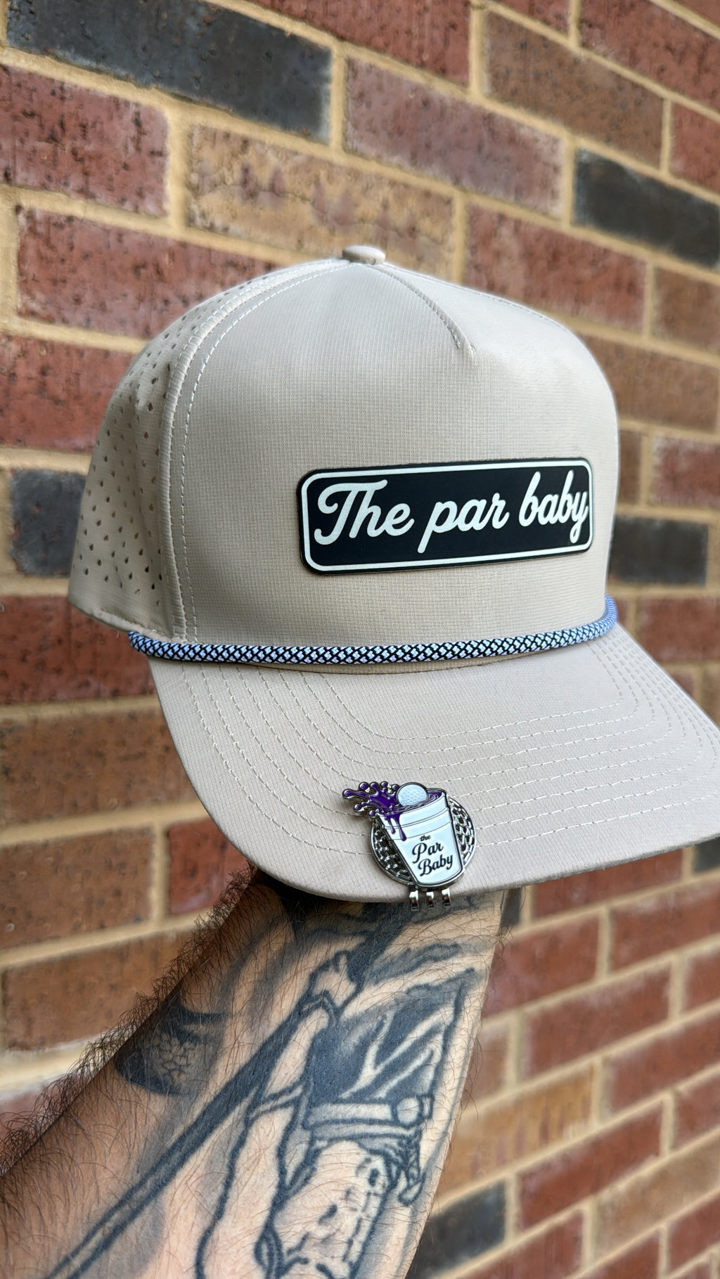The Bunker Shot - Ball Marker Included